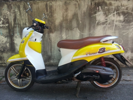 Fino ปี52 สีมงคล สวยวิ้ง แม็คใหม่