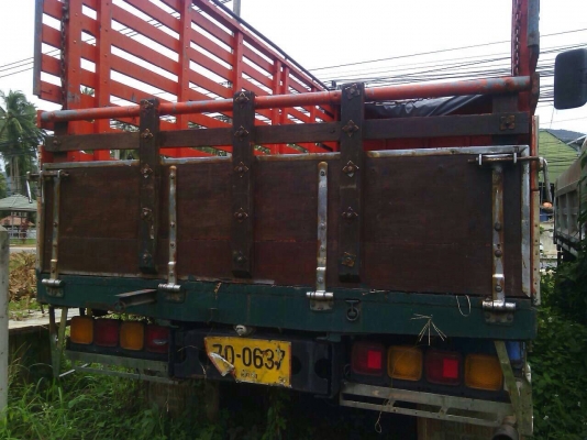 10ล้อเพลาเดียว175แรงFVM12MY วางหัวเก๋งเดก้า...รถสวยมาก  เล่มพร้อม คัสซีสวย เครื่องสวย...