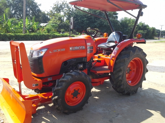 ขาย แทรกเตอร์ KUBOTA L3008 ถูกๆ สวยๆ