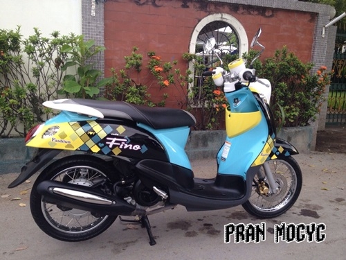 ขาย yamaha fino สีดำเหลืองฟ้า รถปีนี้ ใช้งานมา5เดือนเท่านั้น