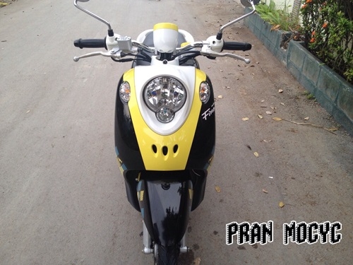 ขาย yamaha fino สีดำเหลืองฟ้า รถปีนี้ ใช้งานมา5เดือนเท่านั้น