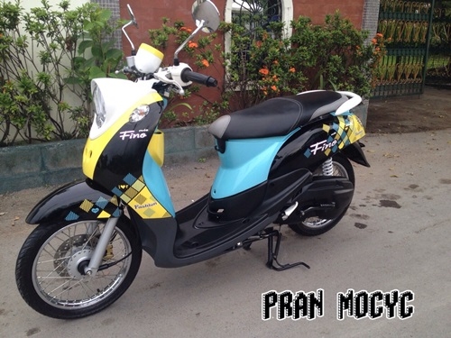 ขาย yamaha fino สีดำเหลืองฟ้า รถปีนี้ ใช้งานมา5เดือนเท่านั้น