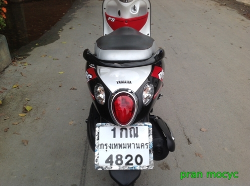 ขายyamaha fino สีดำเเดงขาว ปี2013