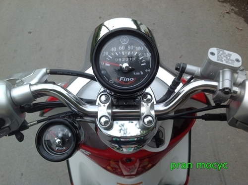 ขายyamaha fino สีดำเเดงขาว ปี2013