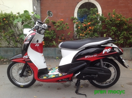 ขายyamaha fino สีดำเเดงขาว ปี2013
