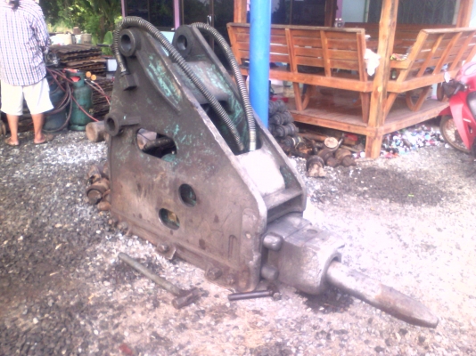 ขาย!! หัวเจาะ กระแทก  ขนาด PC200   ราคา 130.000.บาท