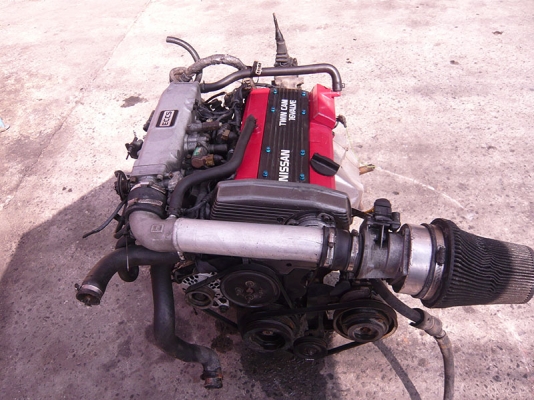 ขายเครื่องยนต์เบนซินขับหลัง Nissan Ca18 เกียร์ธรรมาดา