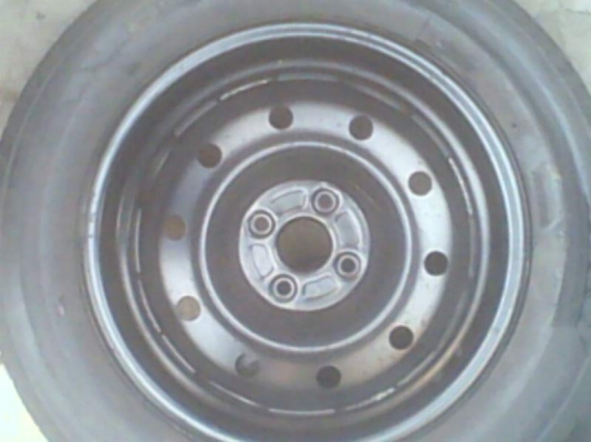 ขายล้อพร้อมยาง 175 65 15 ชุด 2500 บาท