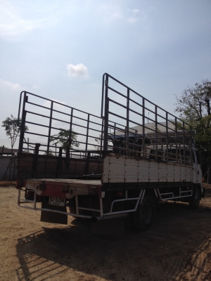 ขายคอกแป๊ปนำ้ ถอนจากรถ ISUZU ยาว 5.6 เมตร กว้าง2.35 เมตร ขายคอกแป๊ปนำ้ ถอนจากรถ ISUZU ยาว 5.6 เมตร กว้าง2.35 เมตร