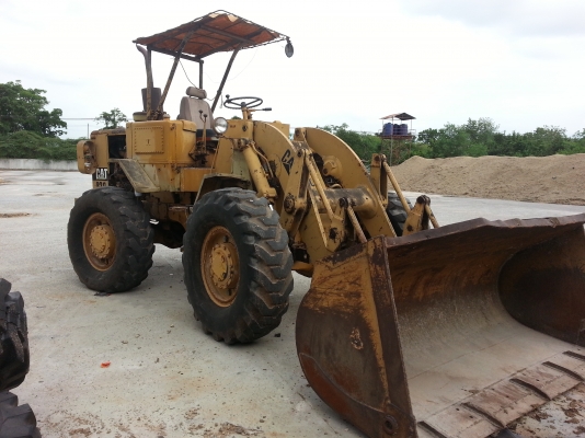 ขายรถตักล้อยาง CATERPILLA 920
