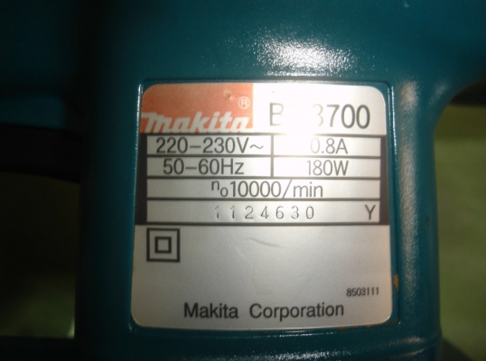 ขายเครื่องขัดกระดาษทรายแบบสั่น มากีต้า รุ่น BO-3700