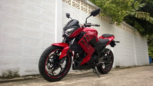 มือ 1 ยังไม่จด Z250 แดงแก้ว 2014 ใหม่กริ๊บ ถูกๆ ต่อรองได้ ส่งฟรี