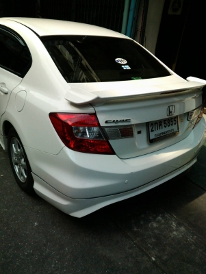 คิ้วกระจังหน้า โครเมี่ยม Honda New Civic สภาพสวย ไม่มีแตกหัก หูยึดครบๆ สนใจโทรมาคุยกันครับ