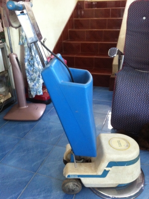 เครื่ิองขัดพื้น Electrolux