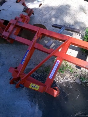 ขายผานยกร่องแปลงมันสัมปะหลัง