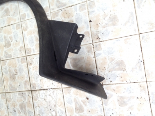 สปอร์ยเลอร์กันชนด้านขวา Fiat131 racing