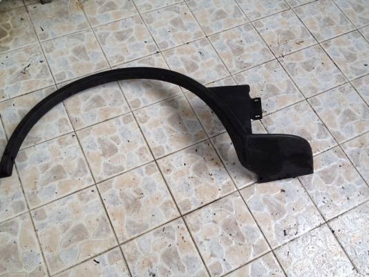 สปอร์ยเลอร์กันชนด้านขวา Fiat131 racing