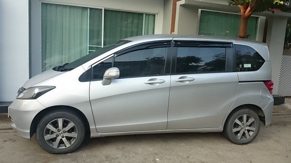Honda Freed ปี 2010 รุ่นรองtop LPG มือเดียว บรอนซ์เงิน รถบ้านเจ้าของขายเอง Honda Freed ปี 2010 รุ่นรองtop LPG มือเดียว บรอนซ์เงิน รถบ้านเจ้าของขายเอง