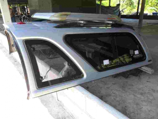 หลังคาแครี่บอย สีบอร์นเงิน สภาพสวย