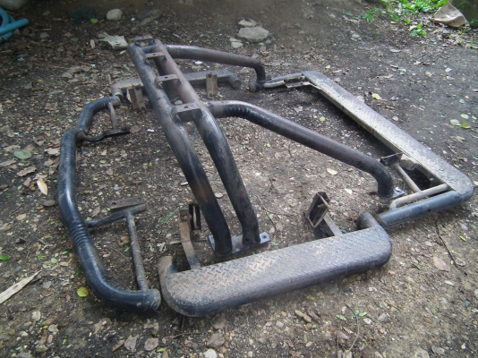 ขายกันชนหน้า-หลัง บรรไดข้างซ้าย-ขวา โรบาของln 111