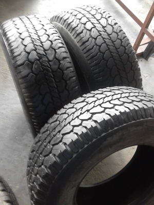 225/70R15 MICHELIN  LTX A/T  มี 3 เส้น TEL.081-427-3941