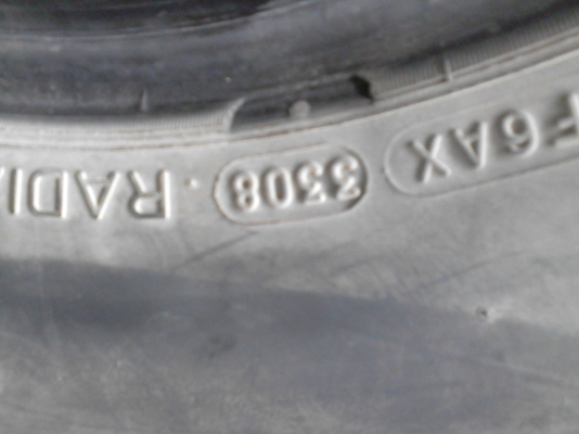 225/70R15 MICHELIN  LTX A/T  มี 3 เส้น TEL.081-427-3941