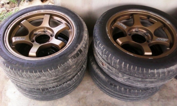 แม็ก TE 37 ขอบ 17 นิ้ว พร้อมยาง 4 วง