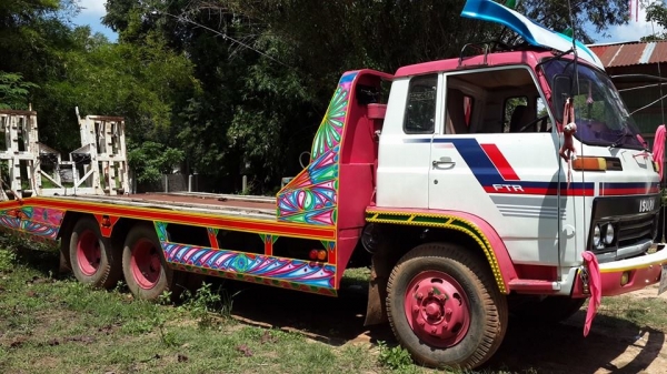 ขาย10ล้ออีซูซุ175 แชชซีสวยลากรถเกี่ยวข้าวกระบอกไฮดรอลิกซ์ สภาพพร้อมใช้งาน เอกสาร พร้อม เครื่องดี