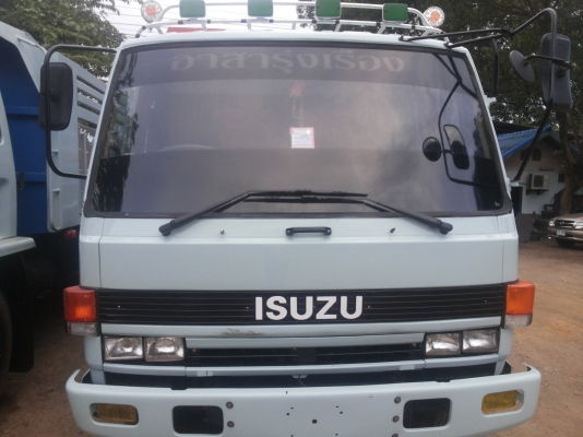 isuzu Rocky 6 ล้อ รถสวย เครื่องดี isuzu Rocky 6 ล้อ รถสวย เครื่องดี