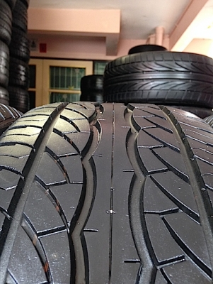 ขายยาง Maxxis 235/60/16 ปี13 ดอกหนาๆ 1ชุด ขายยาง Maxxis 235/60/16 ปี13 ดอกหนาๆ 1ชุด