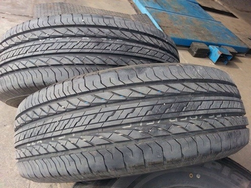 ขายยาง Bridgestone ecopia 265/70/16 ปี14 เดือน7 ลงพื้นไป 400 โล