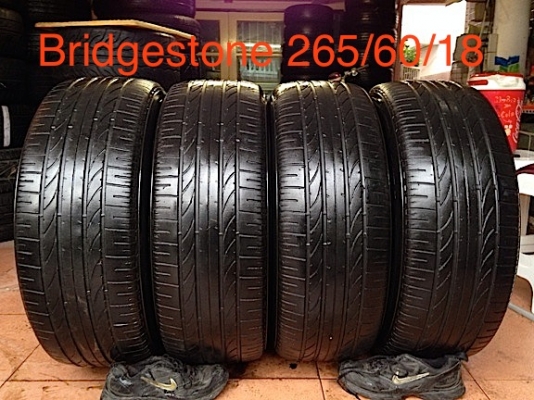 ขายยาง Bridgestone 265/60/18 ปี10 1ชุด