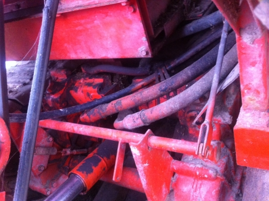 รถเกี่ยวข้าว kubota ax60 เทอร์โบ พร้อม ใช้งาน รถเกี่ยวข้าว kubota ax60 เทอร์โบ พร้อม ใช้งาน