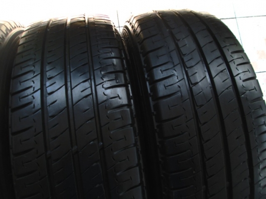 ขายยาง MICHELIN AGILIS 215-65-16 ปี13 สวยจัด (1ชุด)