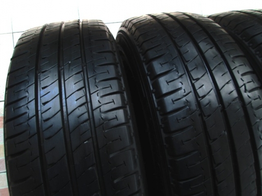 ขายยาง MICHELIN AGILIS 215-65-16 ปี13 สวยจัด (1ชุด)