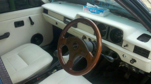 ขาย มาสด้า 323