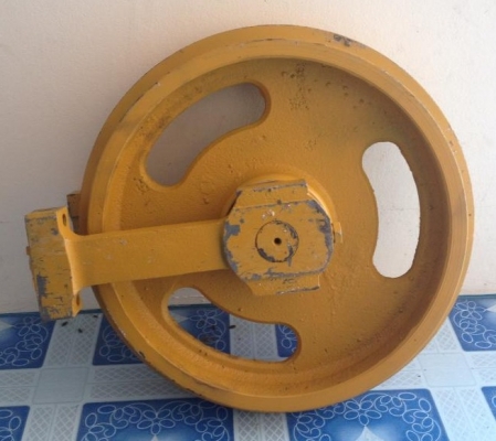 สินค้าใหม่แกะกล่อง ขายถูกด่วนๆ ล้อนำรถขุด IDLER ไซค์ 40,50 ยังไม่เคยใช้งาน ราคาเพียง(ชิ้นละ) 5,500 บาท สนใจรีบติดต่อ 0819337688