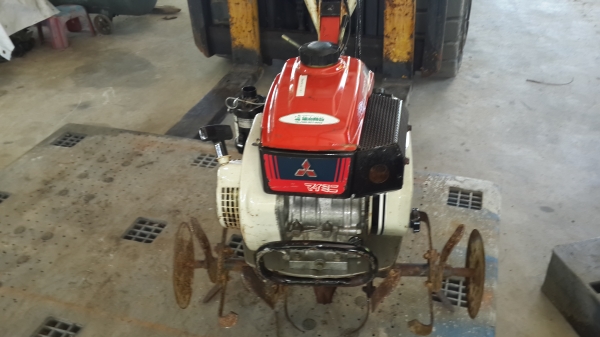 รถพรวนดิน