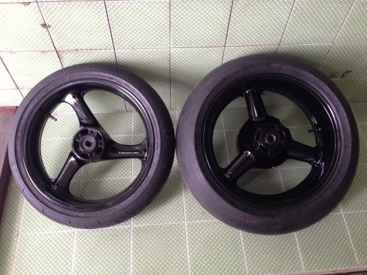 ขายล้อหลังฮายา 6นิ้ว ล้อหน้าสลิง1100 ราคา9000