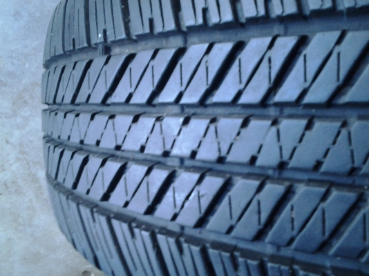 บริสโตน 265/65/17 ปี12 ดอกตรูมๆ