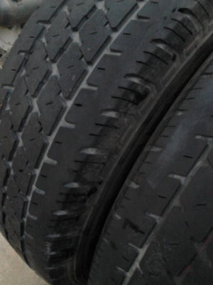 215R14 BRIDGESTONE LEO 677 ปี 2013 มี 2 เส้น TEL.081-427-3941 215R14 BRIDGESTONE LEO 677 ปี 2013 มี 2 เส้น TEL.081-427-3941