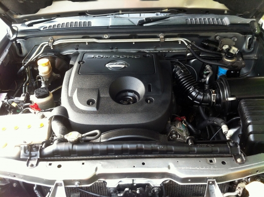 NISSAN FRONTIER 3.0 ZDI TOP 4ประตูคับ ไฟฟ้าทั้งคันเบาะหนังแท้