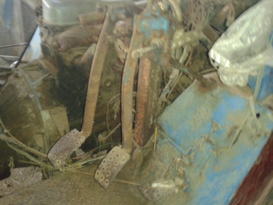 ขายรถอีแต๋น สีข้าวนวดข้าว 6ล้อ เครื่องHINO EC100 150แรง สภาพพร้อมใช้งาน เครื่องดีช่วงล่างใหญ่ อีซูซุ แชชซีสวย ตู้สีดี ขายรถอีแต๋น สีข้าวนวดข้าว 6ล้อ เครื่องHINO EC100 150แรง สภาพพร้อมใช้งาน เครื่องดีช่วงล่างใหญ่ อีซูซุ แชชซีสวย ตู้สีดี