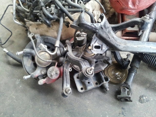 อะหลัยวีโก้จากการวางคาน ต้องการชิ้นไหนสอบถามได้ครับ  081-4908519