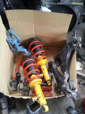 อะหลัยวีโก้จากการวางคาน ต้องการชิ้นไหนสอบถามได้ครับ  081-4908519