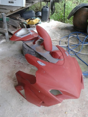 รับสั้ง งานบิ้วรถใหม่ สร้างแฟริ่ง หรือตกแต่งให้สวย หรือ เหมือนงานตัว1000cc