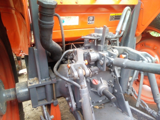 คูโบต้า รุ่นM7040 400000บาท