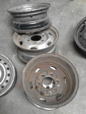 ขาย กะทะล้อ 5 รู ขอบ 15 และ 6 รู ขอบ 14 TEL.081-427-3941 ขาย กะทะล้อ 5 รู ขอบ 15 และ 6 รู ขอบ 14 TEL.081-427-3941