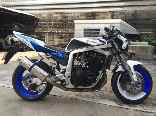 ขายหรือแลก GSX750R Slingshot วางเครื่อง 1100cc ทะเบียนแท้ๆ