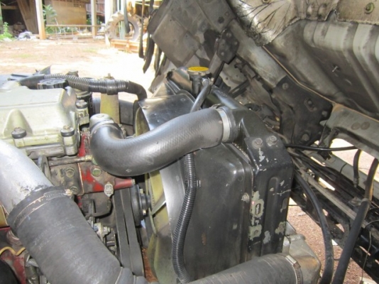 ขายหกล้อเมก้า 150 ยาว 5.60 ม.  รถสวยกิ๊บ สภาพพร้อมใช้งาน